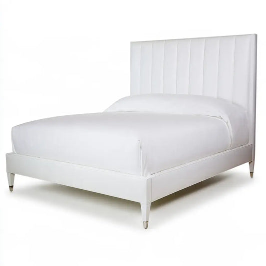 Cama con cabecero de paneles verticales - blanco